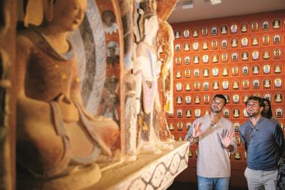 他都多次利 他都多次利