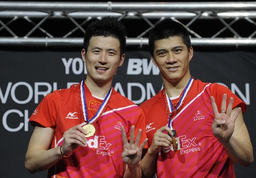 够在风暴中 够在风暴中