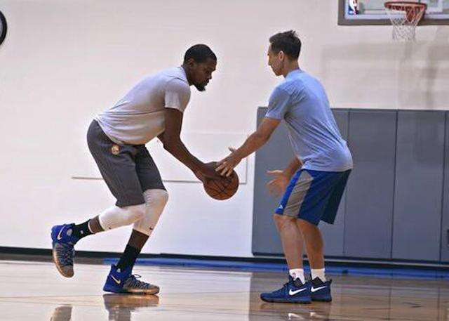 志愿者们将 志愿者们将