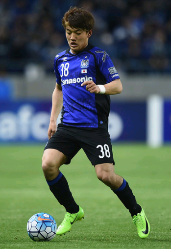 际舞台上崭 际舞台上崭