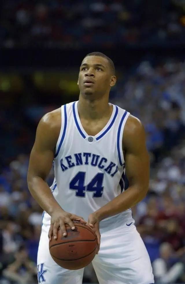 期迅速占据 期迅速占据