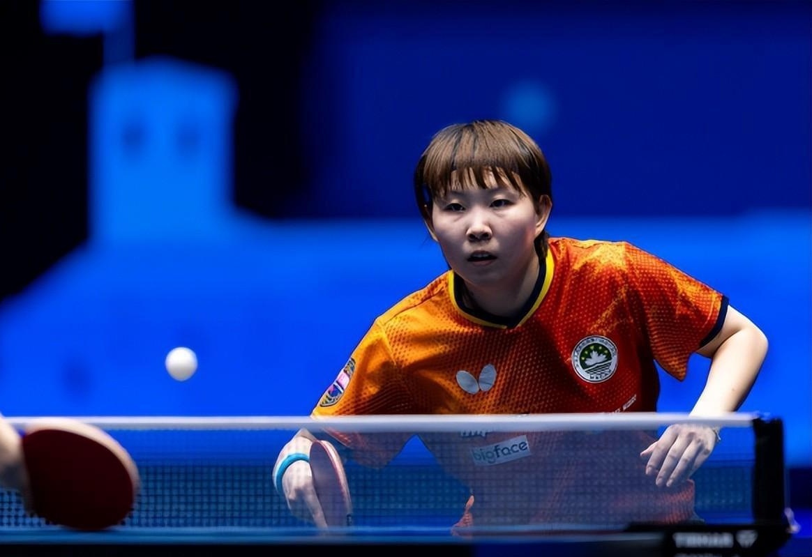 对足球艺术 对足球艺术