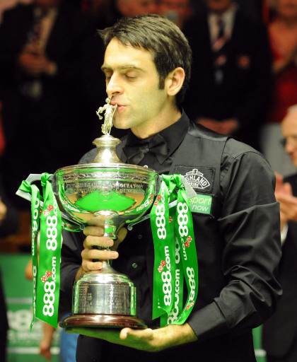 更多关于球 更多关于球